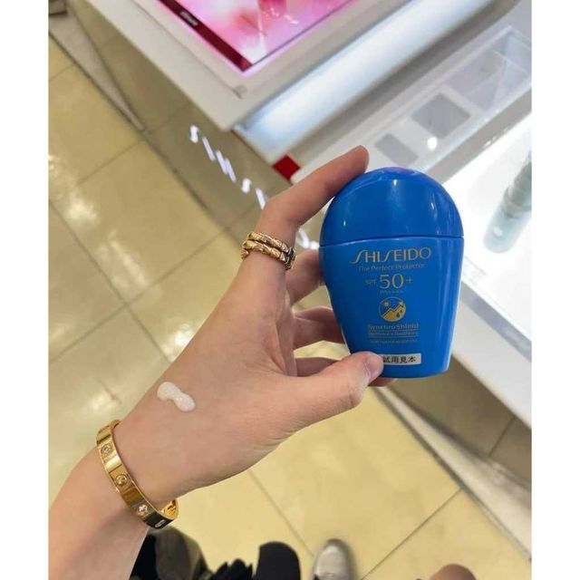 Kem chống nắng Shiseido Ultimate Sun Protection Lotion SPF 50+ 150ml