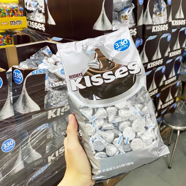 Kẹo Socola Kisses Milk Chocolate Hershey 1,58 Kg