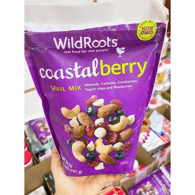 Hạt hỗn hợp WildRoots Coastal Berry Trail Mix 737g