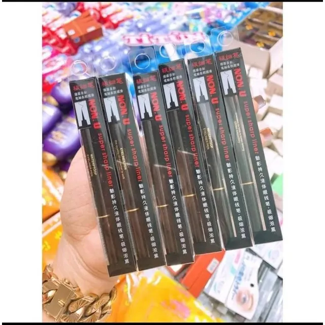 Kẻ mắt nước H&agrave;n Quốc NON.U