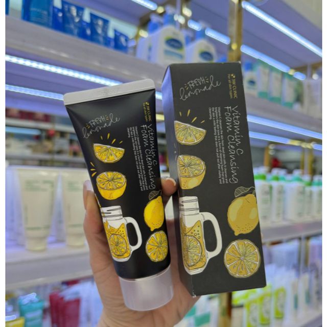 Sữa rửa mặt 3W Clinic H&agrave;n Quốc