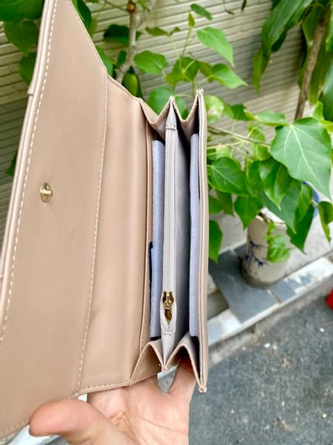 V&iacute; Valentino nữ m&agrave;u n&acirc;u s&aacute;ng 195x9