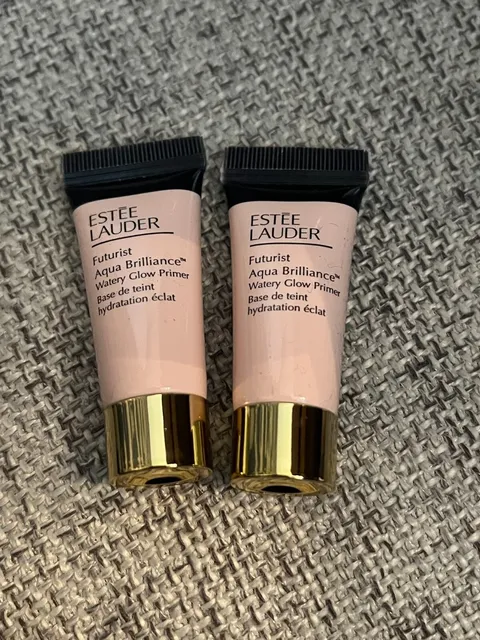 Kem L&oacute;t Trang Điểm Estee Lauder Futurist Aqua Brilliance Watery Glow Primer