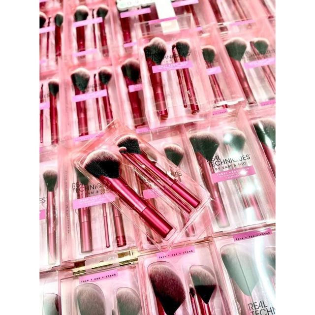 Bộ cọ trang điểm to&agrave;n mặt Real Techniques Rebel Edge Trio, 3 chiếc