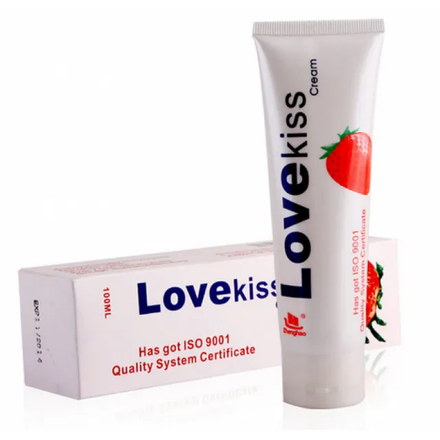 Gel b&ocirc;i hương d&acirc;u Love Kiss - Chai 100ml