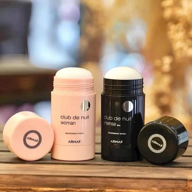 Lăn khử m&ugrave;i Club De Nuit 75g