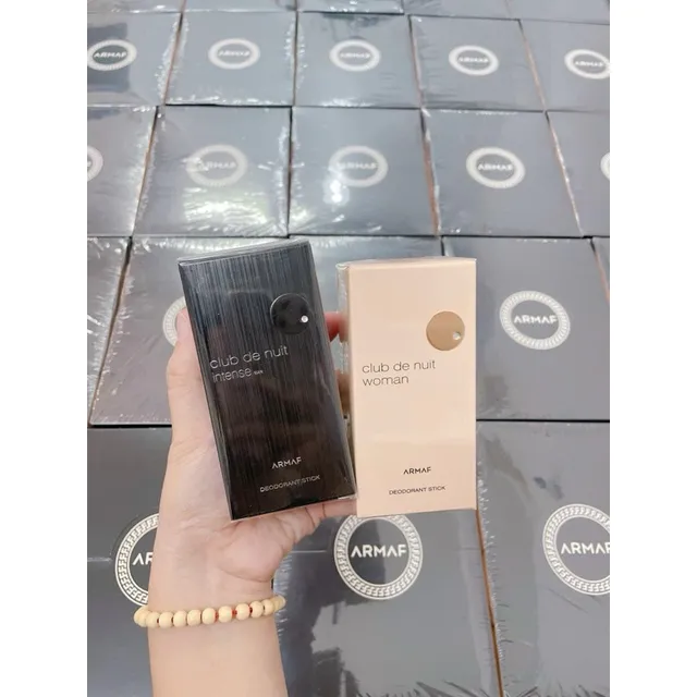 Lăn khử m&ugrave;i Club De Nuit 75g