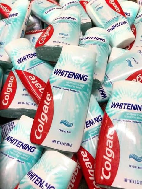 Kem Đ&aacute;nh Răng Colgate 2In1 Whiteing Toothpaste