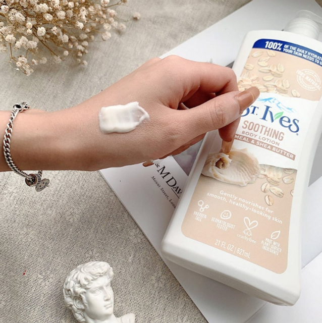 Sữa Dưỡng Thể St.Ives Yến Mạch