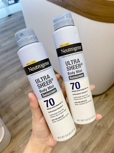 Xịt Chống Nắng To&agrave;n Th&acirc;n Neutrogena Ultra Sheer SPF 70
