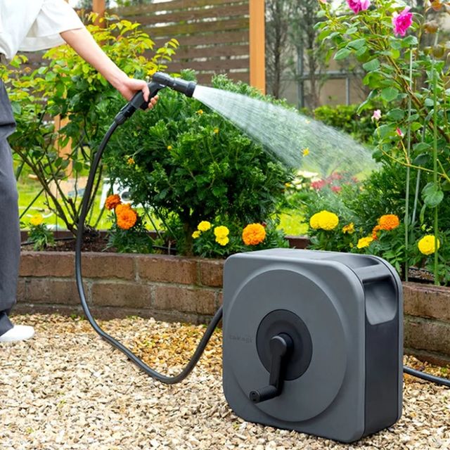 Bộ v&ograve;i thu r&uacute;t tưới vườn BOXY NEXT 20m (CG) Takagi RC1220CG