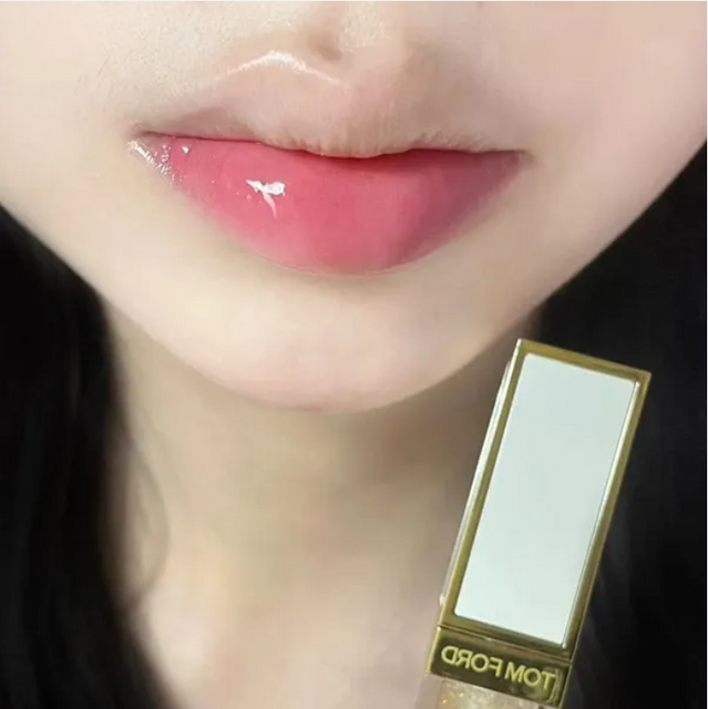 T&igrave;m Mua Son Kem Tom Ford