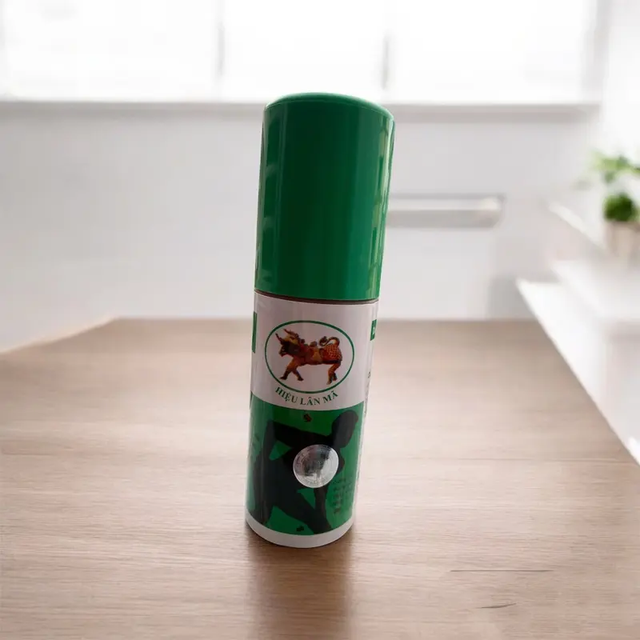 Dầu Phong Thấp Trật Đả Hiệu L&acirc;n M&atilde; hộp 140ml