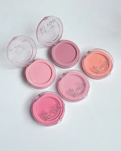Phấn M&aacute; Hồng Into You Fluffy Pillow Single Blusher 5G