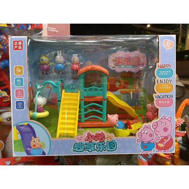 B&uacute;p b&ecirc; m&ocirc; h&igrave;nh c&ocirc;ng vi&ecirc;n heo 7531