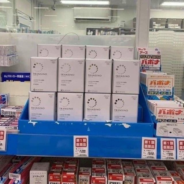 Transino Whitening - Giảm n&aacute;m da v&agrave; t&agrave;n nhang của Nhật