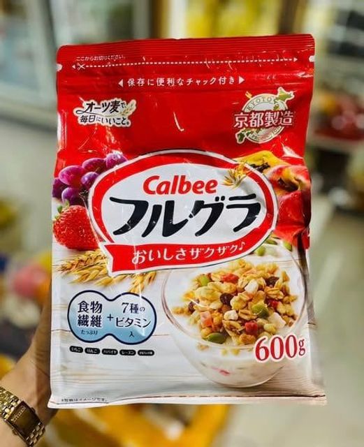Ngũ cốc Calbee ăn ki&ecirc;ng giảm c&acirc;n Nhật Bản