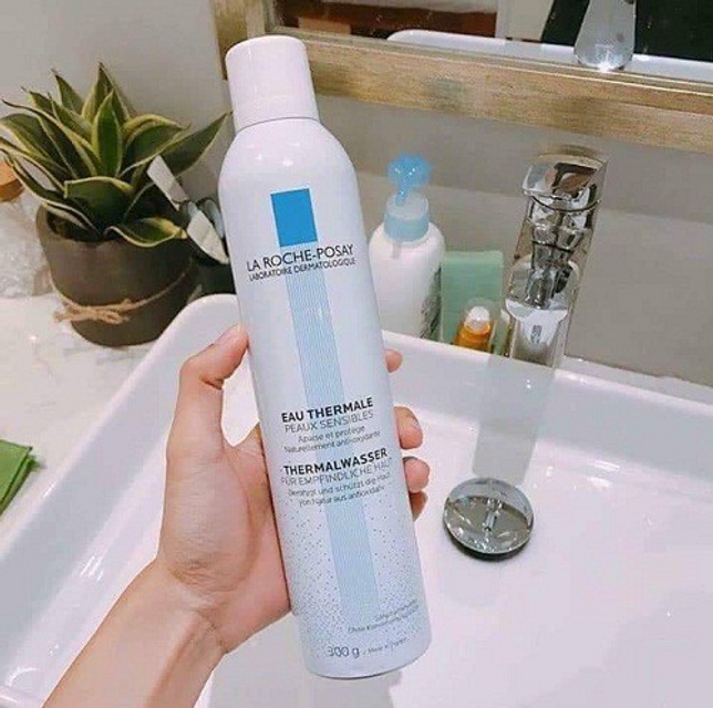 Xịt Kho&aacute;ng La Roche Posay