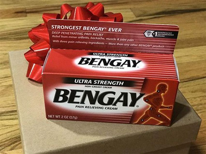 Bengay Ultra Strength dễ d&agrave;ng sử dụng