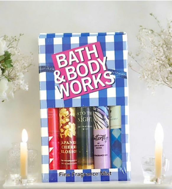 S&eacute;t 5 Chai Xịt To&agrave;n Th&acirc;n Bath& Body Work