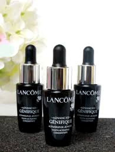Serum Lancome Advanced Genifique Trẻ H&oacute;a Da