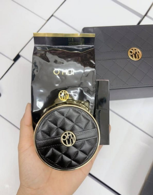 L&otilde;i phấn nước Ohui đen bản da Ultimate Cover The Couture Cushion SPF30 PA++