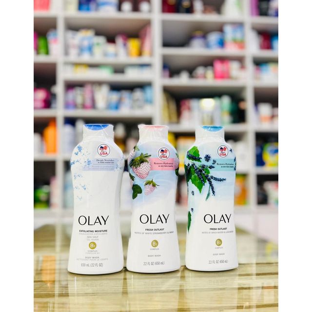 Sữa tắm dưỡng ẩm Olay nhiều m&agrave;u