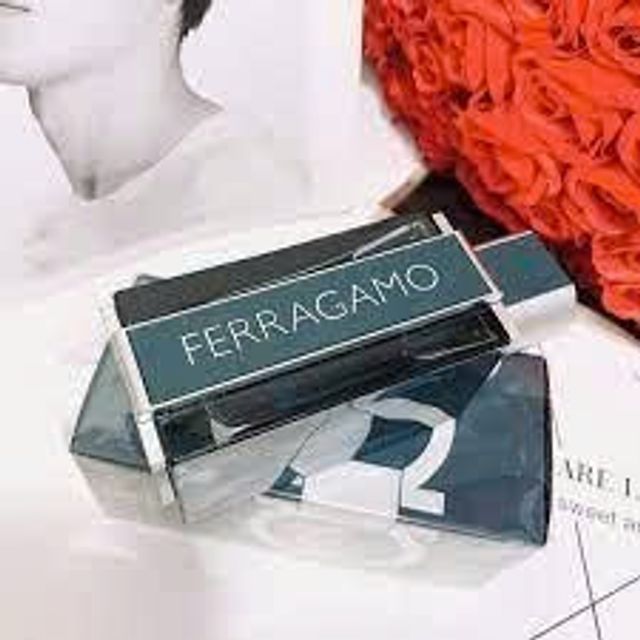 Salvatore Ferragamo Intense Leather Pour Homme EDP 100ml Design