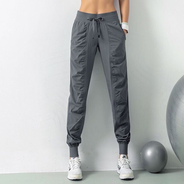 Quần Jogger Thể Thao Nữ Vải Dù Cao Cấp Hàng Quảng Châu 14