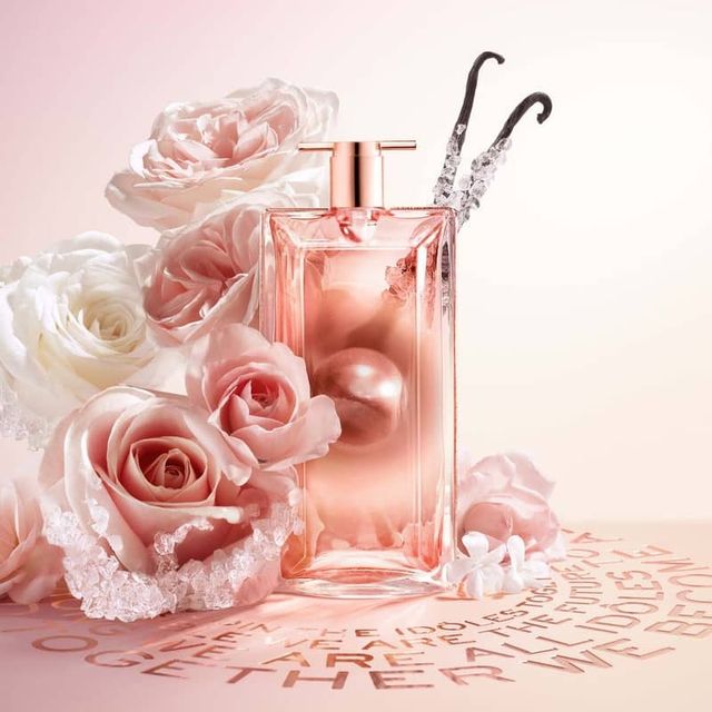 Thiết kế nước hoa Lancome Aura