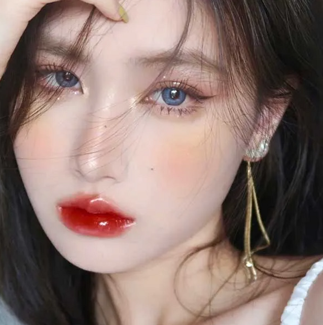 Hướng dẫn sử dụng Son Kem Yves Saint Laurent YSL The Inks Vinyl Cream