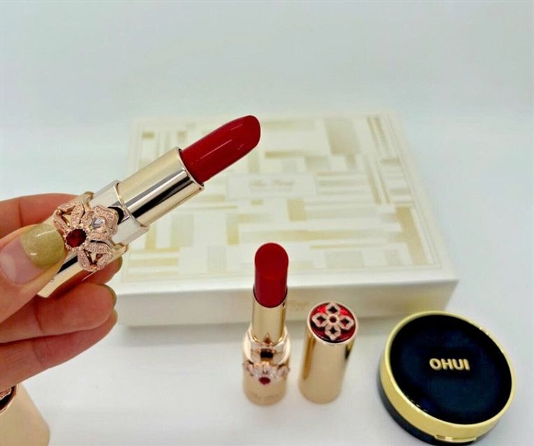M&agrave;u sắc son O Hui