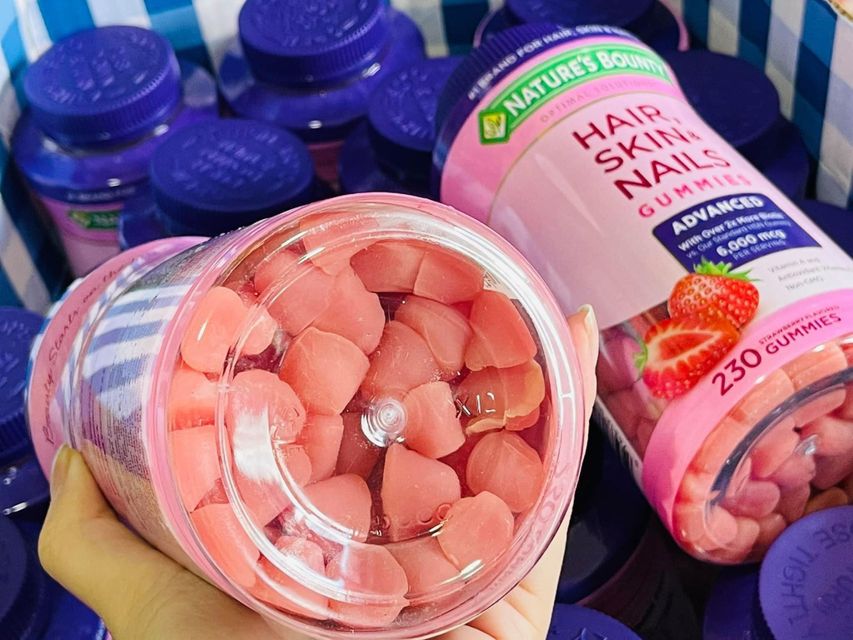 H&igrave;nh ảnh 3 của Kẹo hair skin nail Nature's Bounty