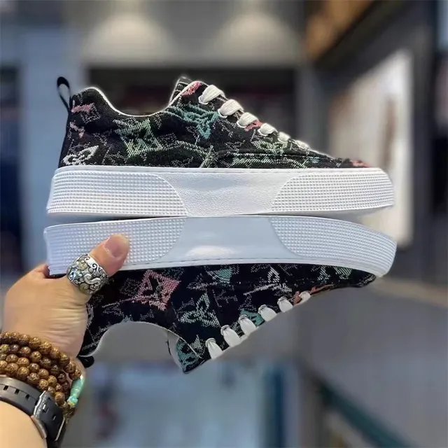 Gi&agrave;y thể thao nam sneaker vải tho&aacute;ng kh&iacute; phối m&agrave;u thời trang Hotrend
