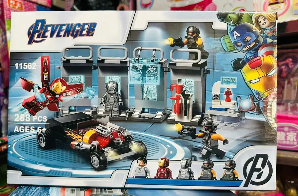 H&igrave;nh ảnh chi tiết đồ chơi lắp r&aacute;p si&ecirc;u anh h&ugrave;ng Avengers