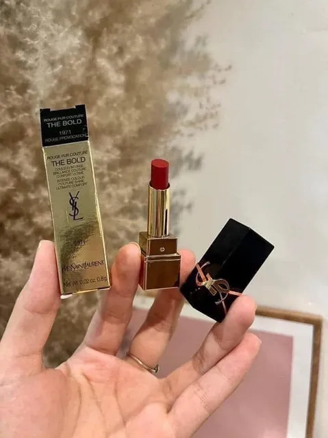 Chất lượng son YSL 1971