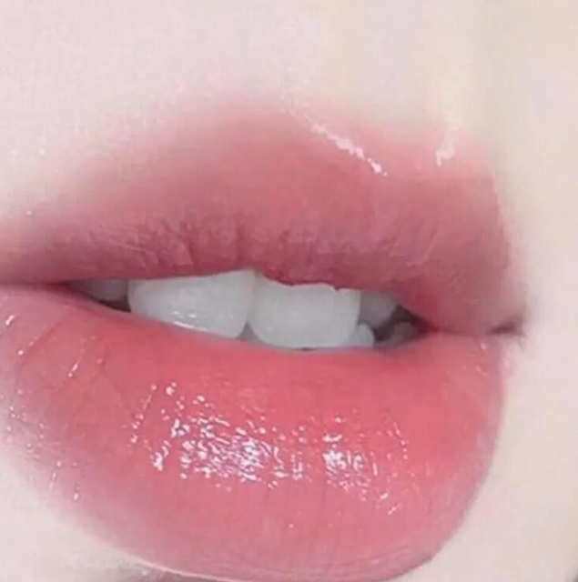 Son Dưỡng La Mer The Lip Volumizer M&agrave;u Hồng Nhạt 7ml