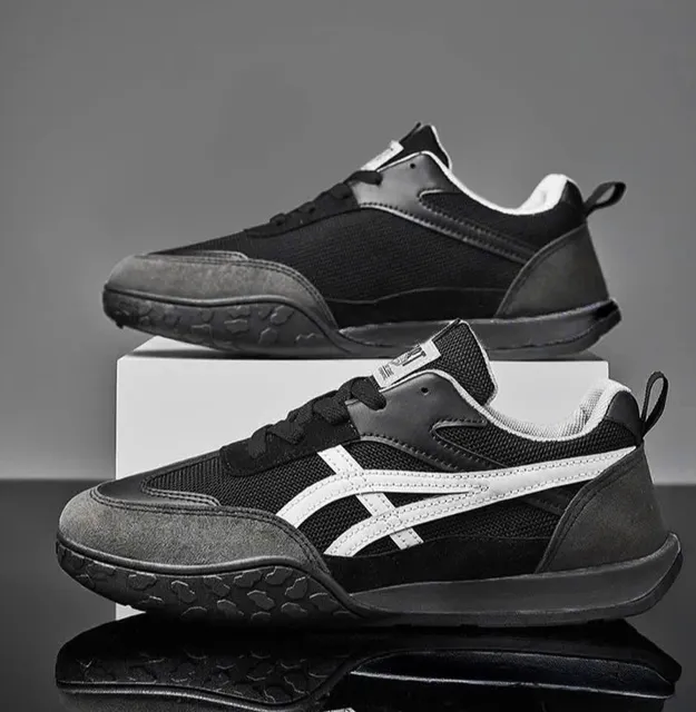 Gi&agrave;y Sneaker Th&ecirc;̉ thao Vải Nam
