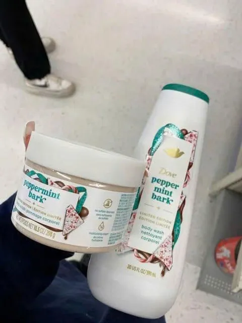 H&igrave;nh ảnh Sữa tắm Dove