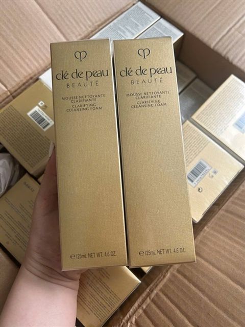 Sữa rửa mặt Cl&eacute; De Peau Beaut&eacute;