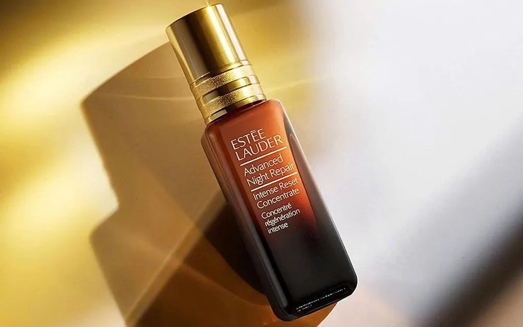 So s&aacute;nh serum Estee Lauder