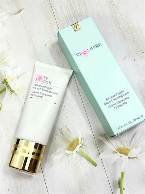 Sữa rửa mặt Estee Lauder