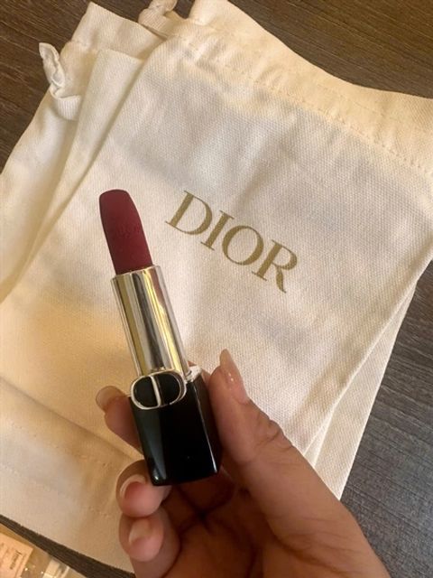 T&uacute;i Dior năng động