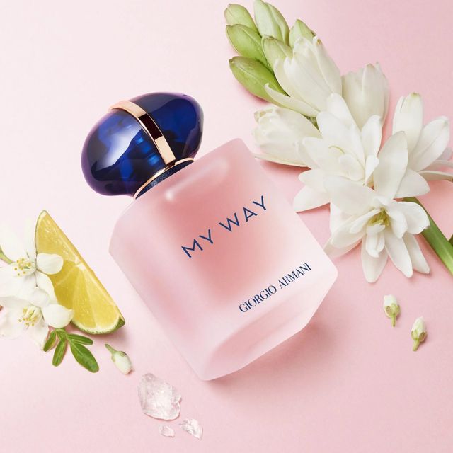 M&ugrave;i hương của Giorgio Armani My Way Florale