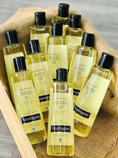Đối Tượng Sử Dụng Dầu Dưỡng Thể Neutrogena Body Oil Light