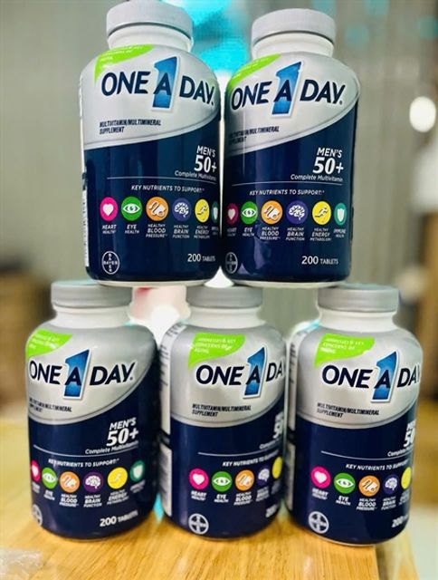 Vi&ecirc;n uống One A Day Men&rsquo;s 50+ Multivitamin
