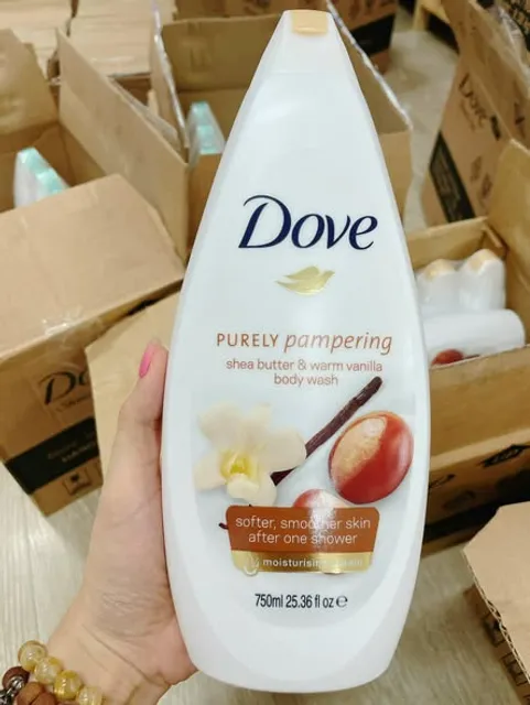 Sữa tắm Dove Purely Pampering Shea Butter & Warm Vanilla