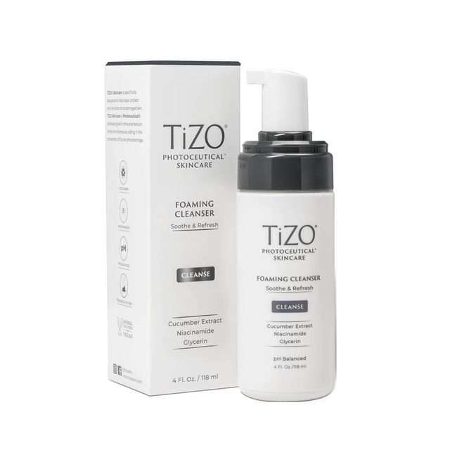 Bọt rửa mặt TiZO Photoceutical Skincare