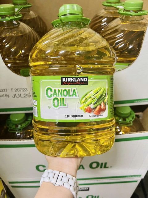Dầu hạt cải Kirkland Signature Canola Oil