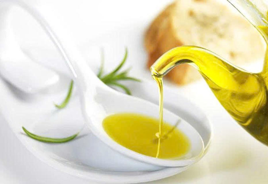Dầu hạt cải Kirkland Signature Canola Oil